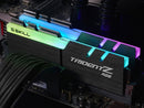 G.Skill F4-2400C15D-32GTZRX (DDR4-2400 CL15 16GB×2)